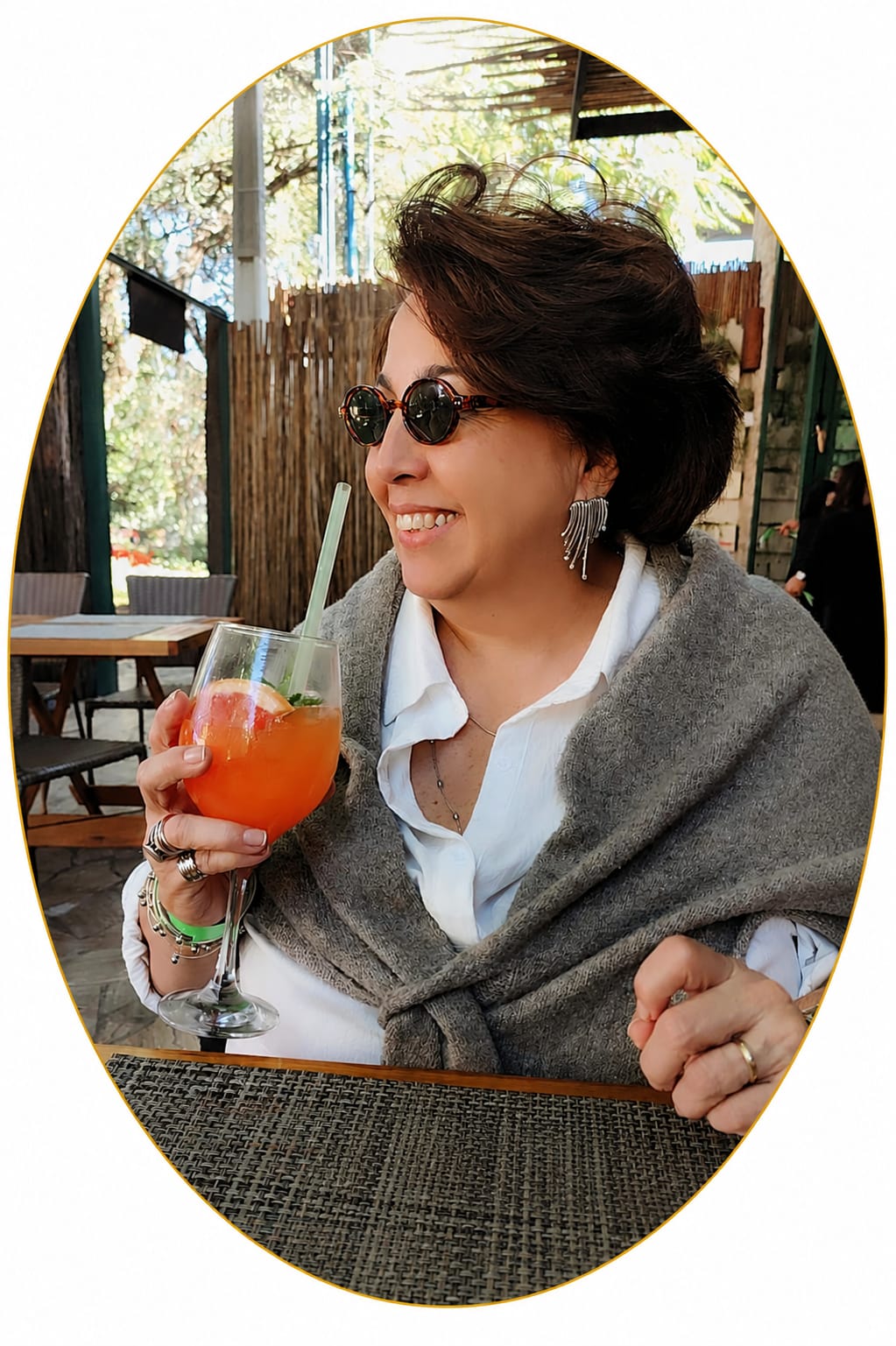 Cristiane de Cássia fora do consultório